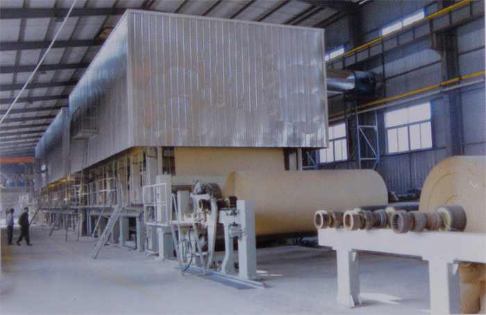 大型瓦楞紙牛皮紙造紙生產線/白卡紙棕色牛皮紙造紙機